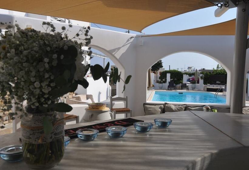 ホテル Quartano Suites By Heliessa, Adults Only