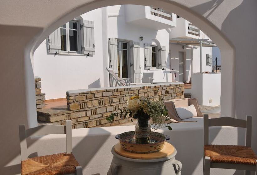 ホテル Quartano Suites By Heliessa, Adults Only