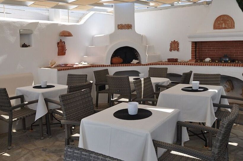 ホテル Quartano Suites By Heliessa, Adults Only