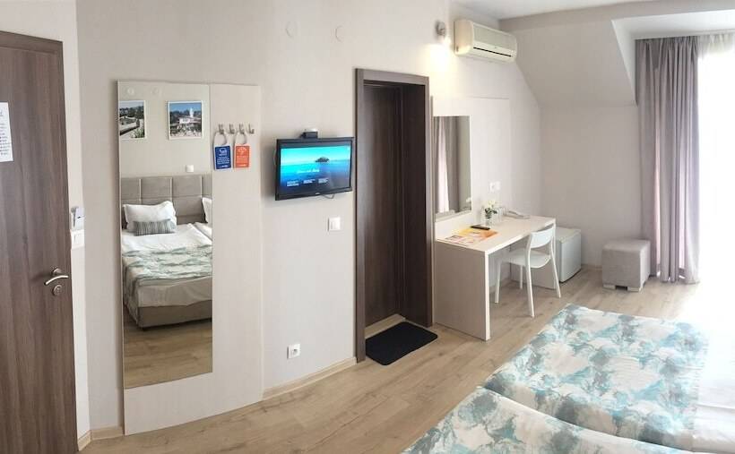 בית מלון כפרי Helios