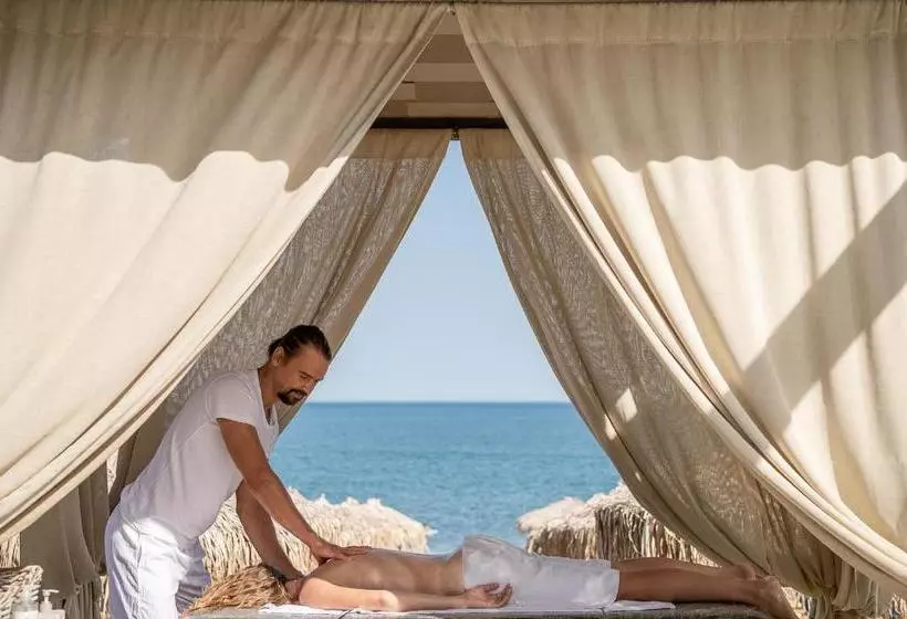 Hôtel Ideal Beach