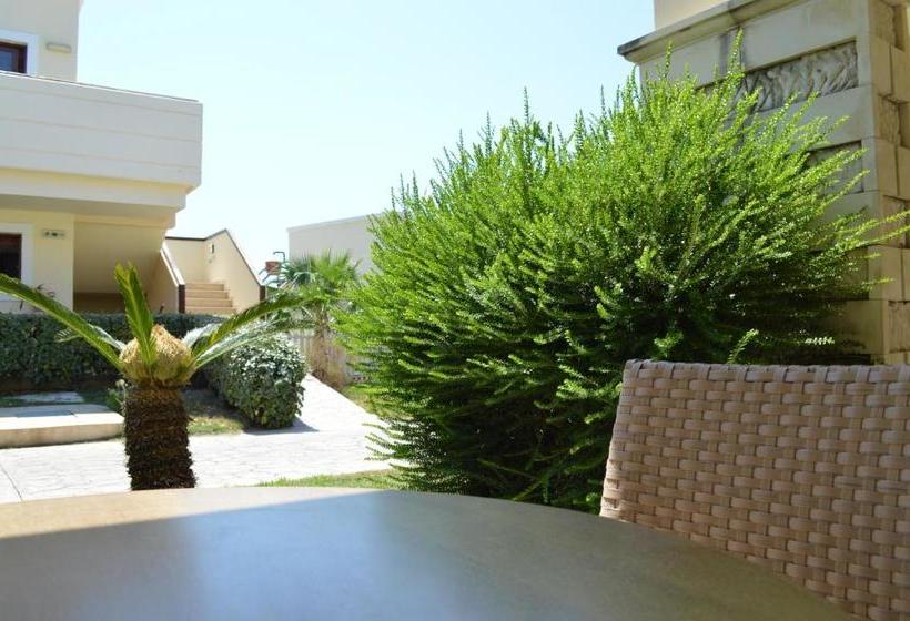 فندق Mythos Beach