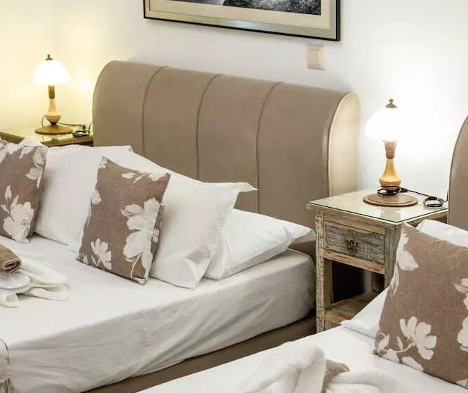 Hôtel Panos Studios