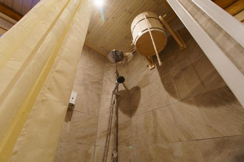 ホテル Romanov Les