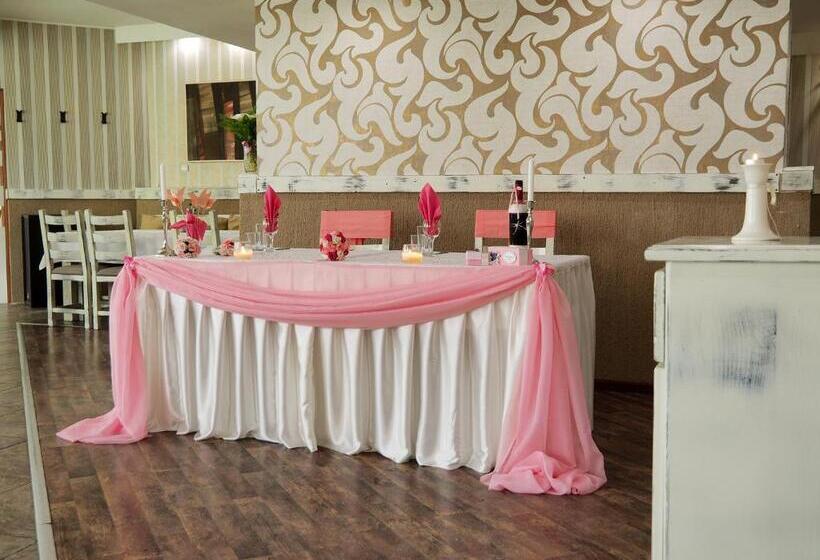 בית מלון כפרי Rovno