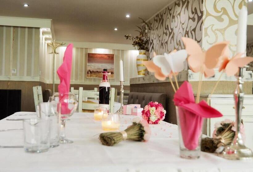 בית מלון כפרי Rovno