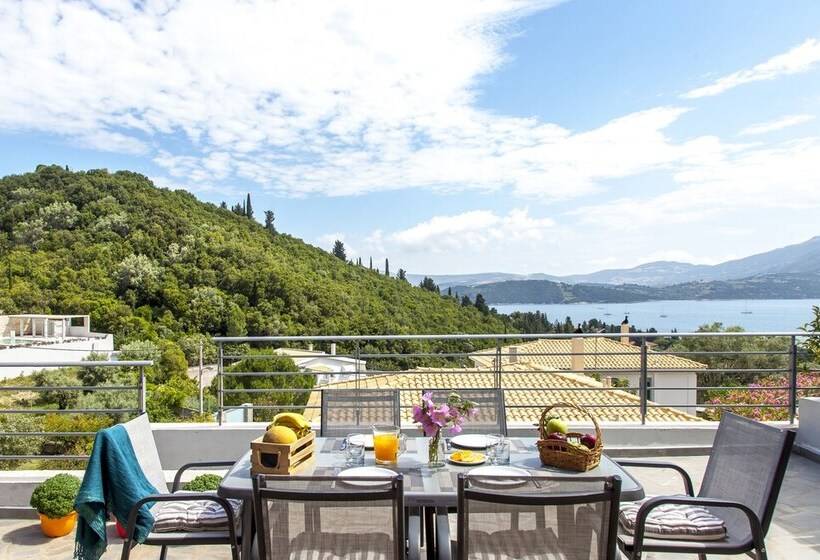 בית מלון כפרי Thealos Village