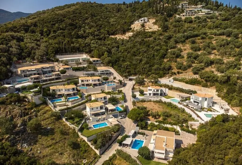 Hotelli Thealos Village