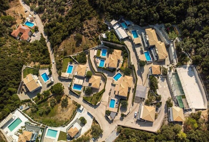 בית מלון כפרי Thealos Village