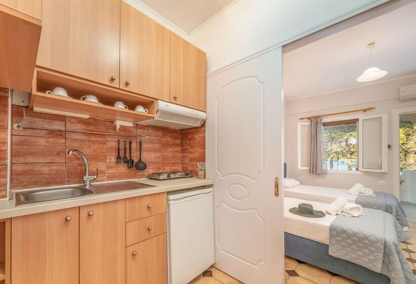 בית מלון כפרי Villa Flisvos