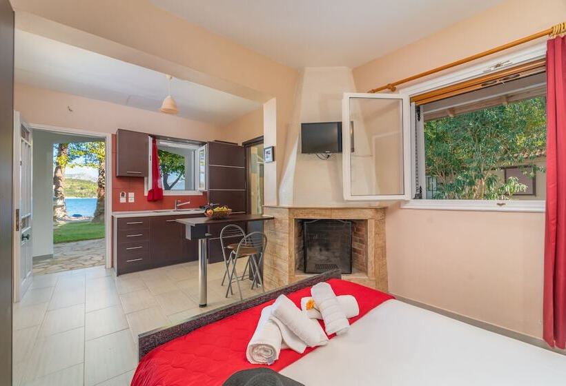 בית מלון כפרי Villa Flisvos