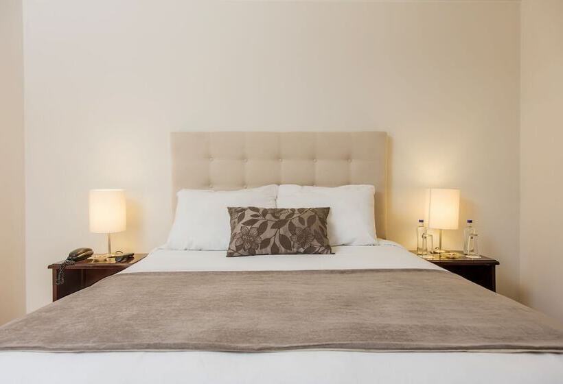 El Puente Hotel Boutique