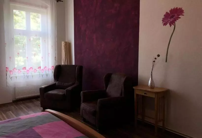 هتل Apartmany Galeta