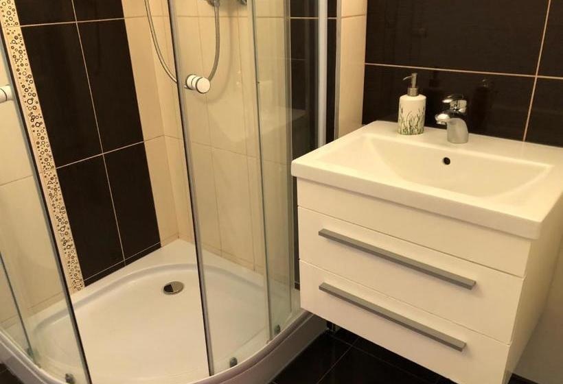 فندق Apartmany Galeta
