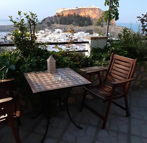 فندق Chrysa Studios Lindos