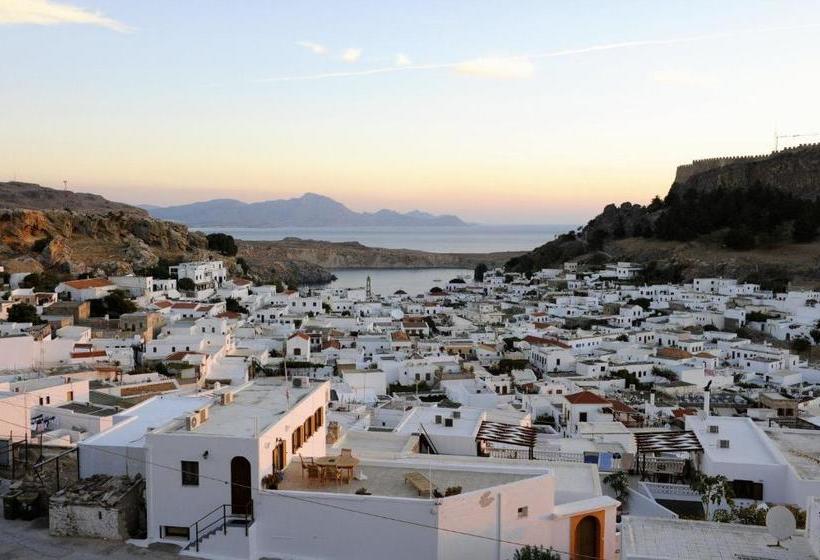 فندق Chrysa Studios Lindos