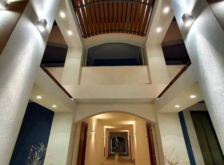Hôtel Eleni Beach