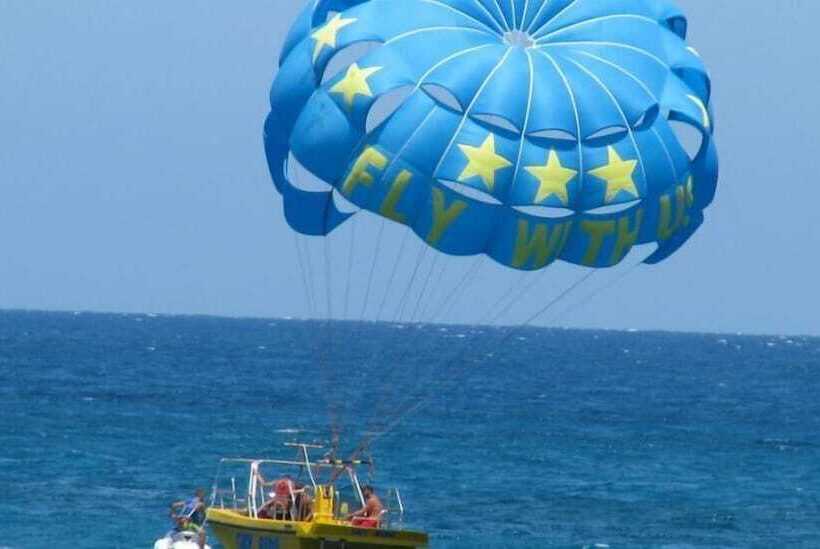 Отель Eleni Beach