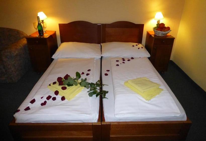 Hotelli Korunní Princ