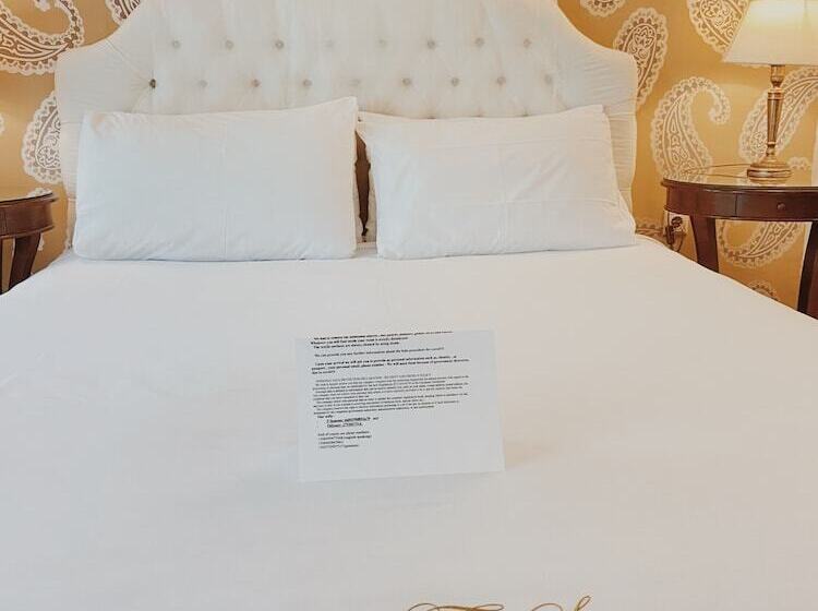 בית מלון כפרי Five Seasons Pension