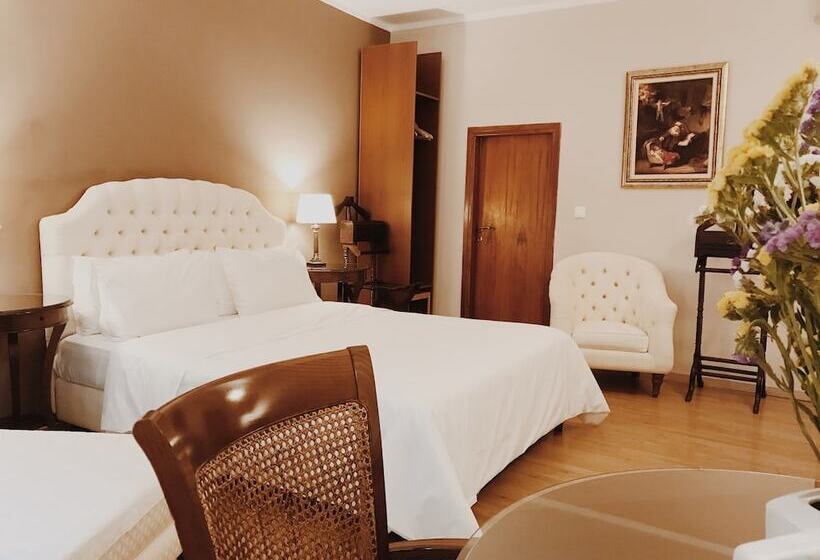 בית מלון כפרי Five Seasons Pension