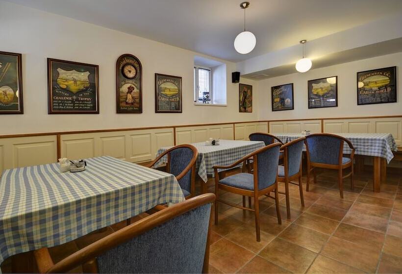 בית מלון כפרי Pension Villa Miluška