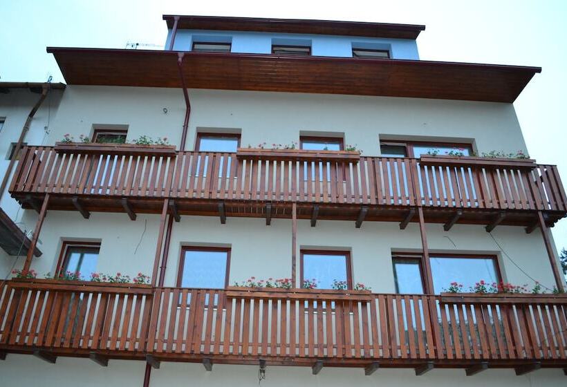 בית מלון כפרי Penzion Levandule