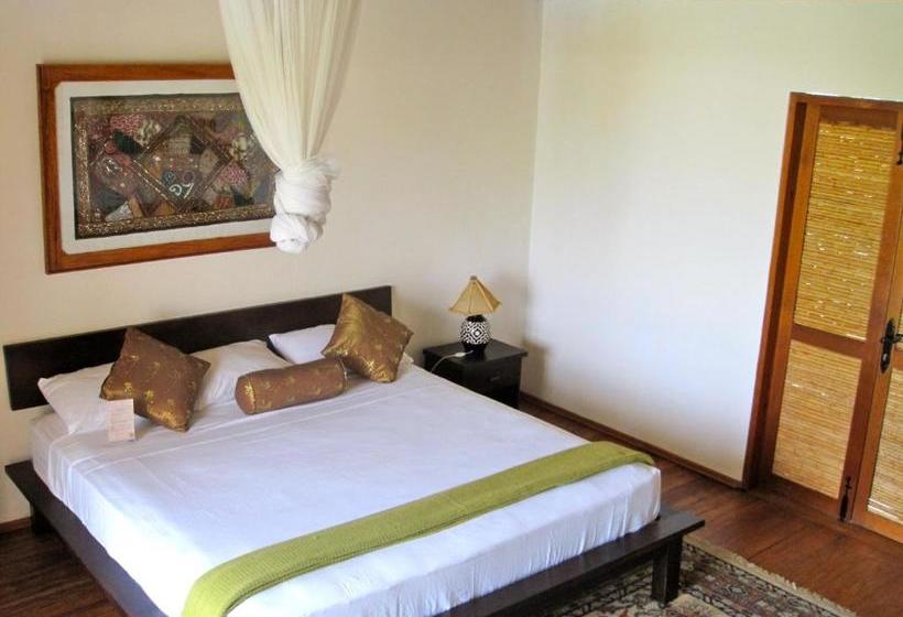 בית מלון כפרי Samana Chakra