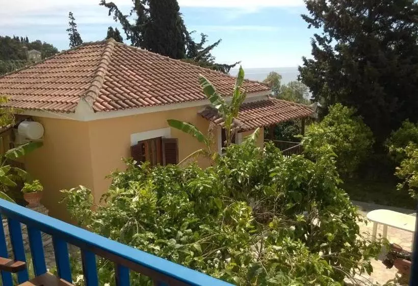 ホテル Sipsas Villas