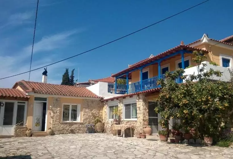 ホテル Sipsas Villas