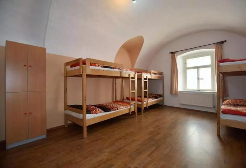 ホテル Travel Hostel