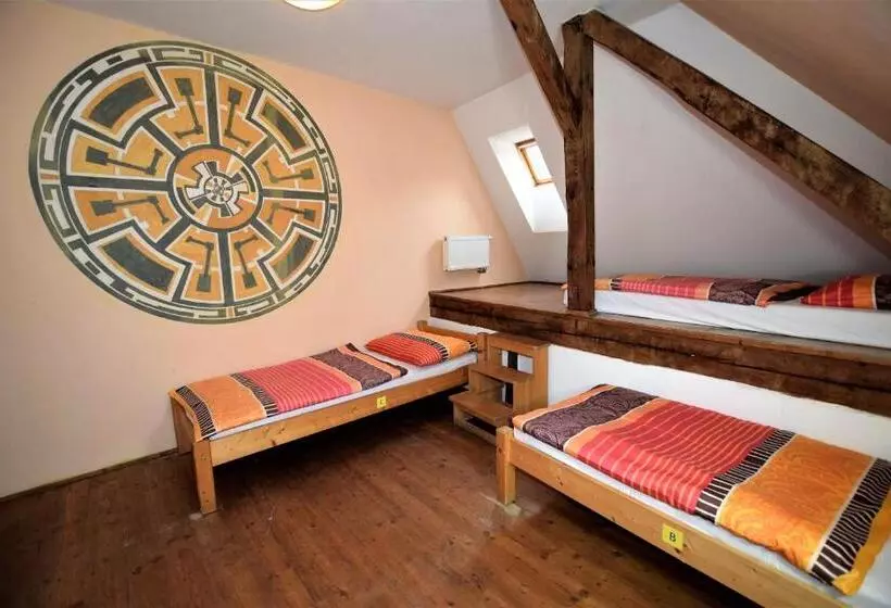 ホテル Travel Hostel