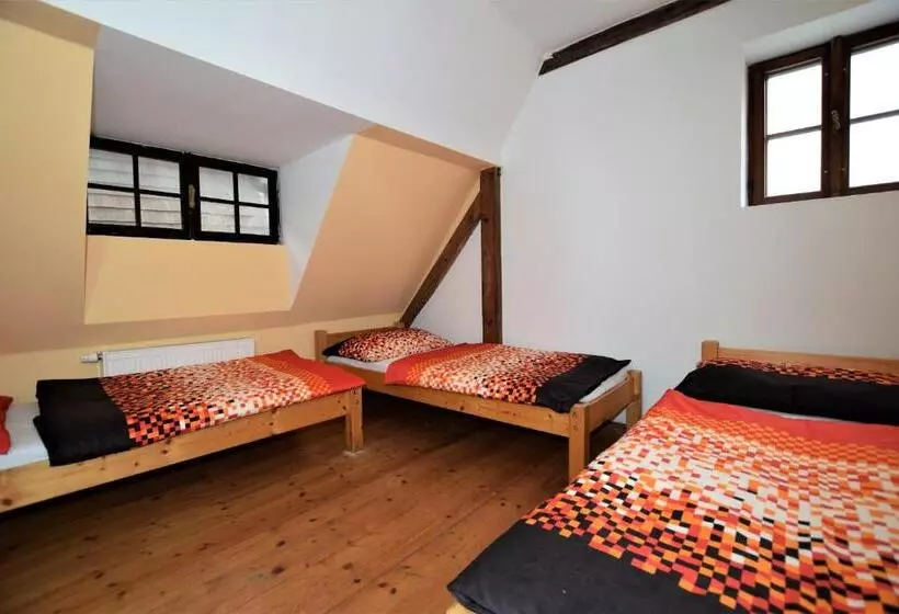 ホテル Travel Hostel