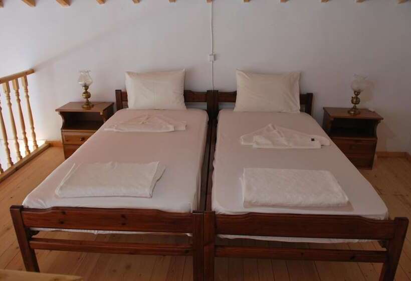 בית מלון כפרי Troyan Hill Apartments