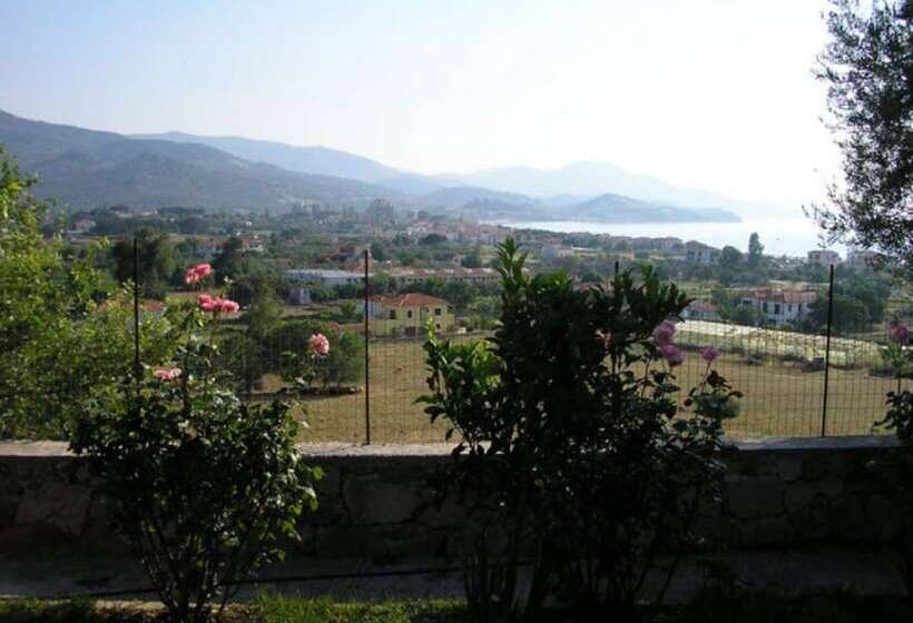 בית מלון כפרי Troyan Hill Apartments