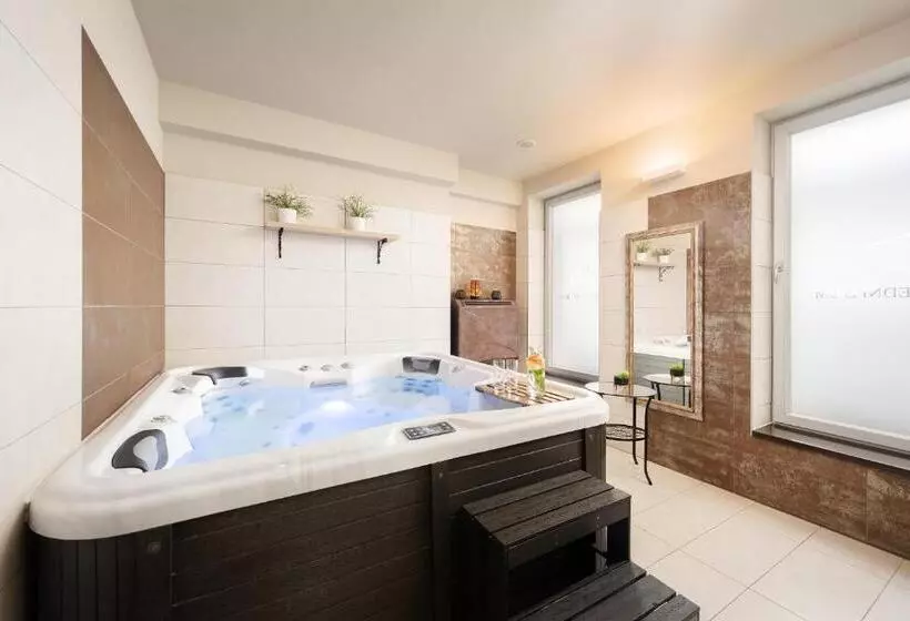 Wine & Wellness Hotel Besední Dům