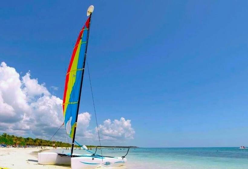 Family Selection at Grand Palladium Kantenah Resort & Spa - All Inclusive