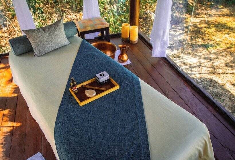 Family Selection at Grand Palladium Kantenah Resort & Spa - All Inclusive