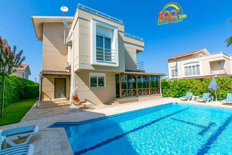 هتل Paradise Town Villa Beltania