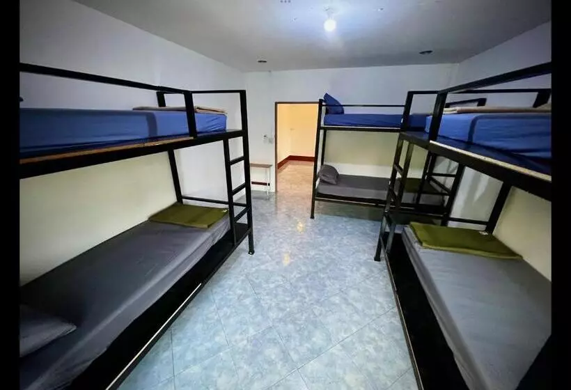 Baan Kai Hostel