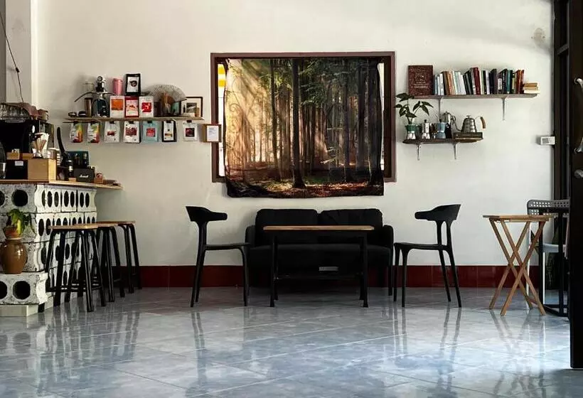 Baan Kai Hostel