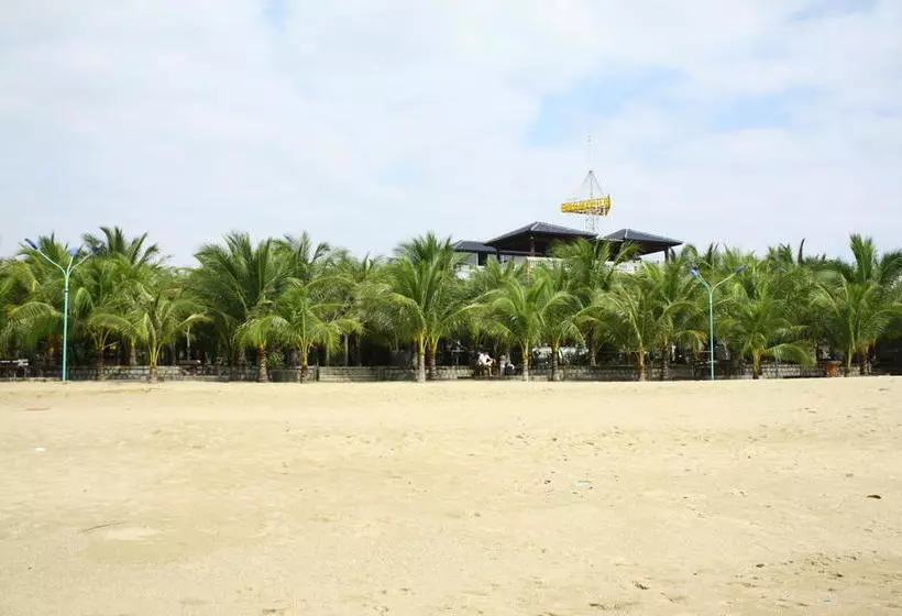Gold Rooster Resort