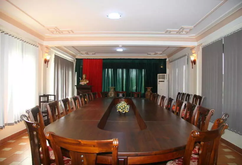 Gold Rooster Resort