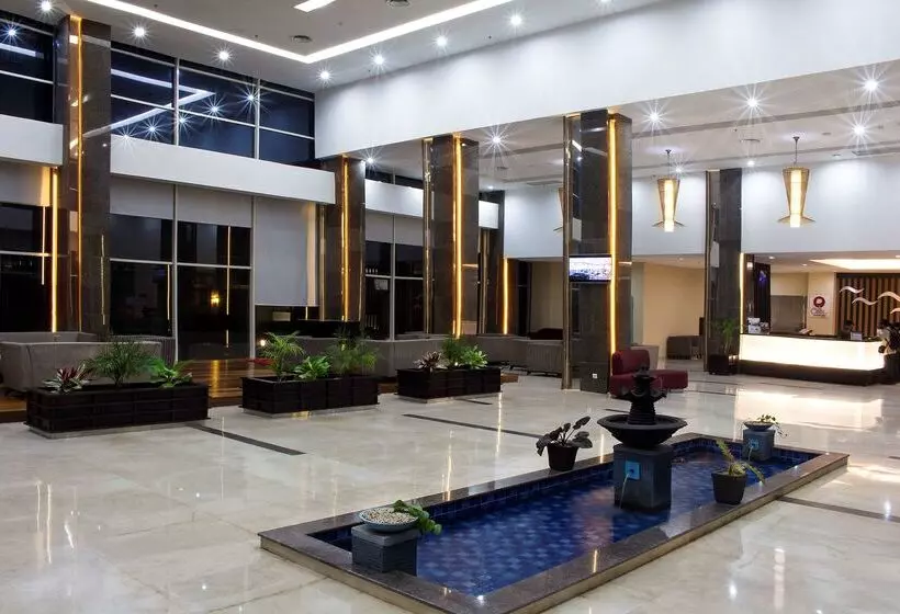 ホテル Best Western Plus Coco Palu
