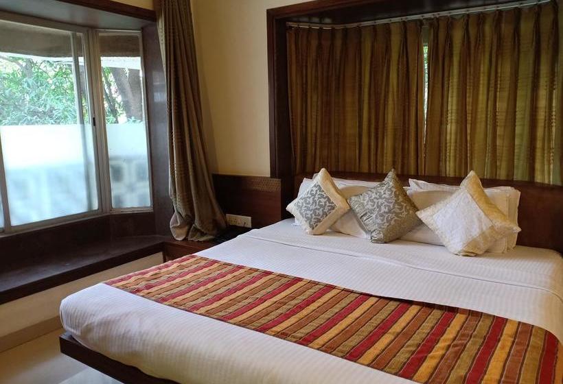 בית מלון כפרי Chandralok