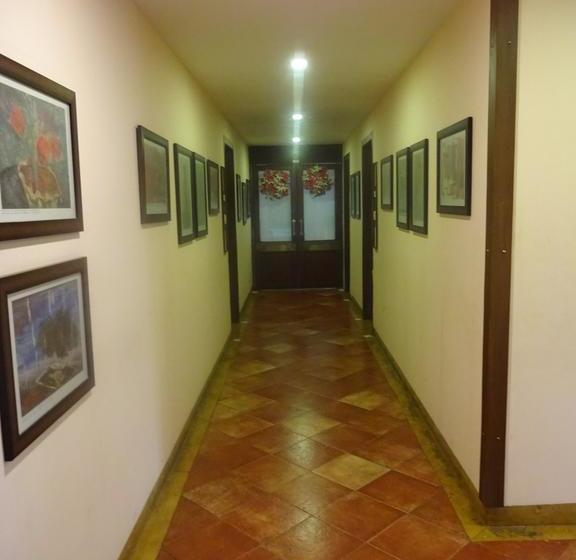 בית מלון כפרי Chandralok