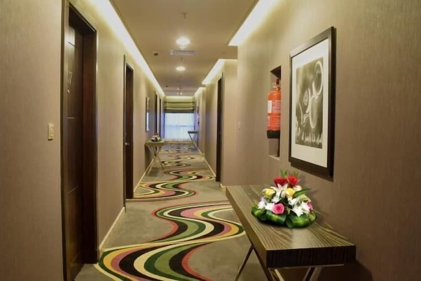 בית מלון כפרי Hayat Heraa