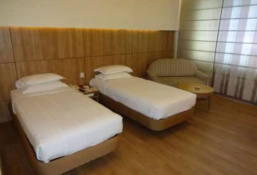 ホテル Heritage Inn