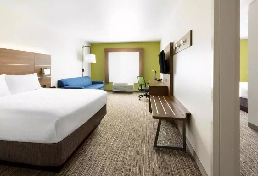 ホテル Holiday Inn Express & Suites Oakhurst Yosemite Park Area, An Ihg