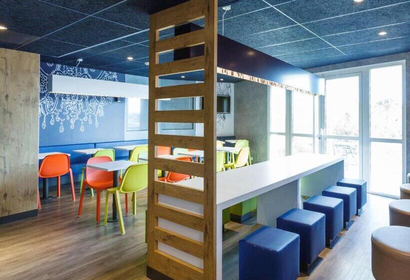 Отель Ibis Budget Les Sables D Olonne